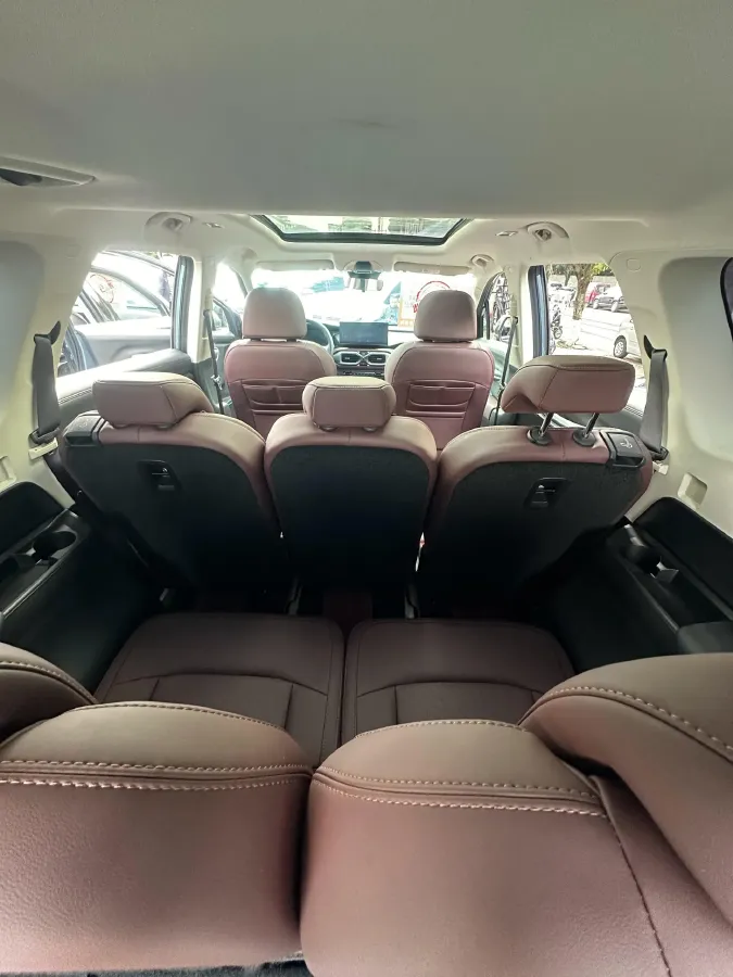 2022 Geely Okavango 1.8T 184HP L4 7DCT,autocango,china used car exporter,china ev exporter,chinese used car exporter,chinese used ev exporter