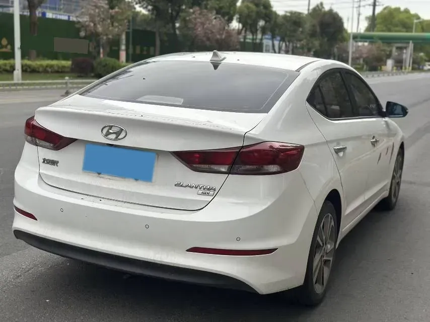 2016 Hyundai Elantra 1.6L 130HP L4 6AT,autocango,china used car exporter,china ev exporter,chinese used car exporter,chinese used ev exporter