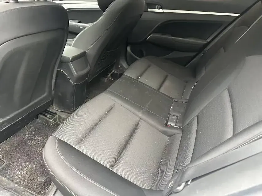 2016 Hyundai Elantra 1.6L 130HP L4 6AT,autocango,china used car exporter,china ev exporter,chinese used car exporter,chinese used ev exporter