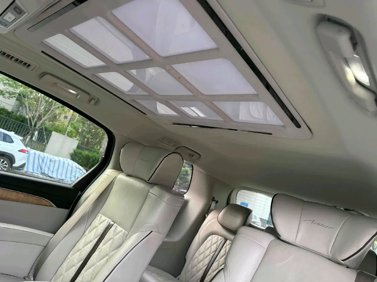 2018 Buick GL8 2.0T 260HP L4 6AT,autocango,china used car exporter,china ev exporter,chinese used car exporter,chinese used ev exporter