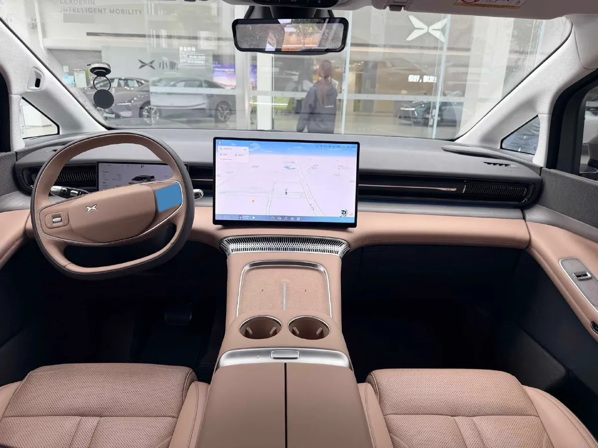 2025 Xpeng X9 BEV,autocango,china used car exporter,china ev exporter,chinese used car exporter,chinese used ev exporter