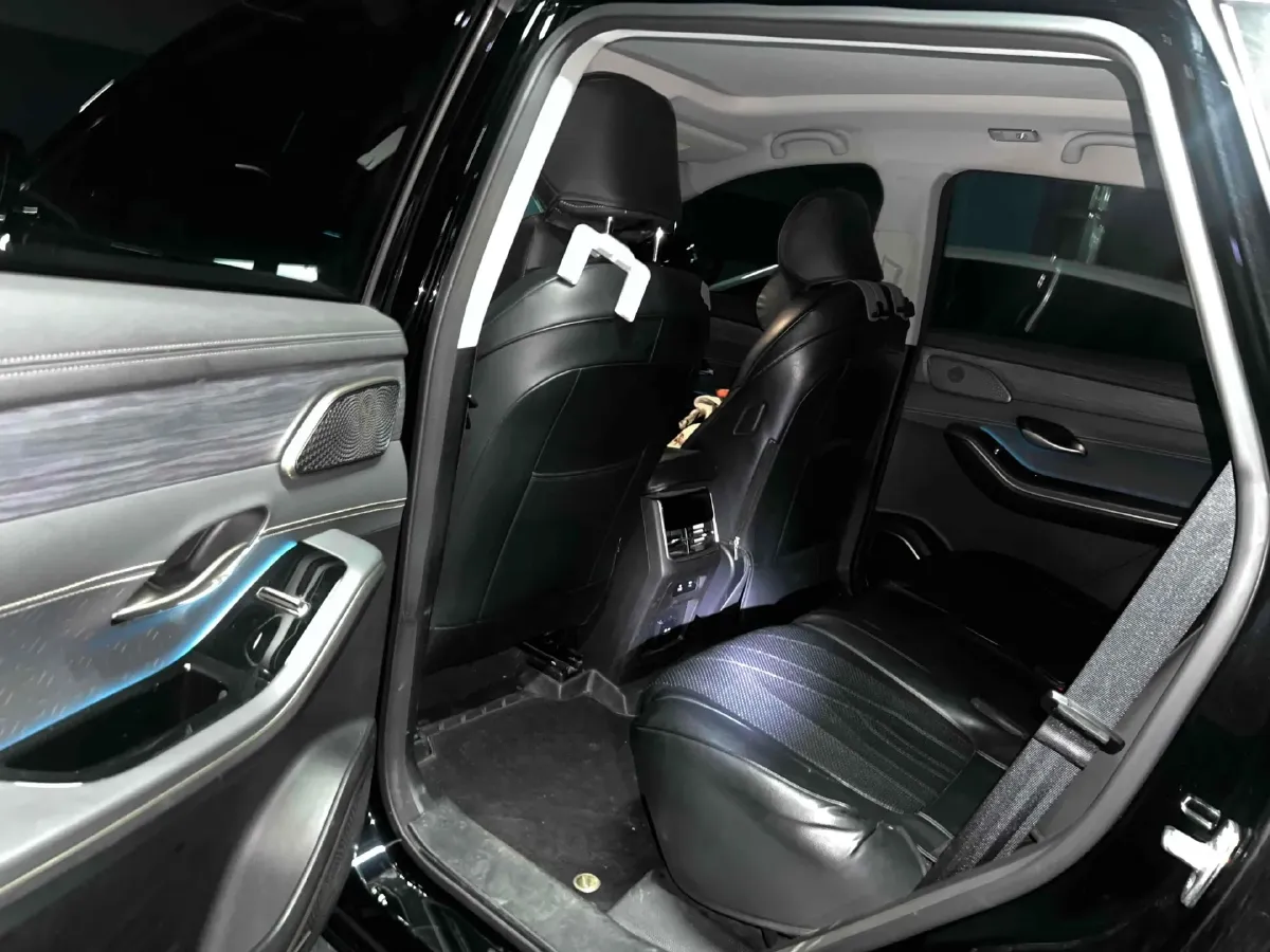 2024 Jetour X90 PRO 2.0T 254HP L4 7DCT,autocango,china used car exporter,china ev exporter,chinese used car exporter,chinese used ev exporter