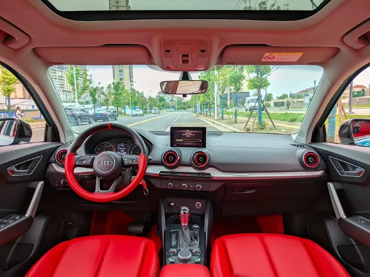 2020 Audi Q2L 1.4T 150HP L4 7DCT,autocango,china used car exporter,china ev exporter,chinese used car exporter,chinese used ev exporter