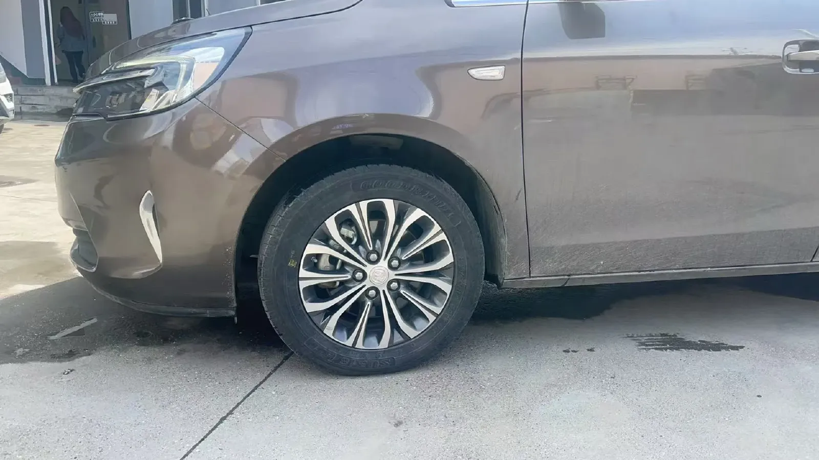 2022 Buick GL8 2.0T 237HP L4 9AT,autocango,china used car exporter,china ev exporter,chinese used car exporter,chinese used ev exporter