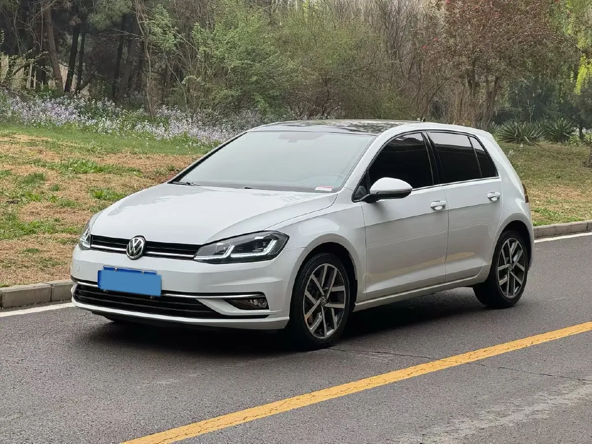 2020 Volkswagen Golf 1.4T 150HP L4 7DCT,autocango,china used car exporter,china ev exporter,chinese used car exporter,chinese used ev exporter
