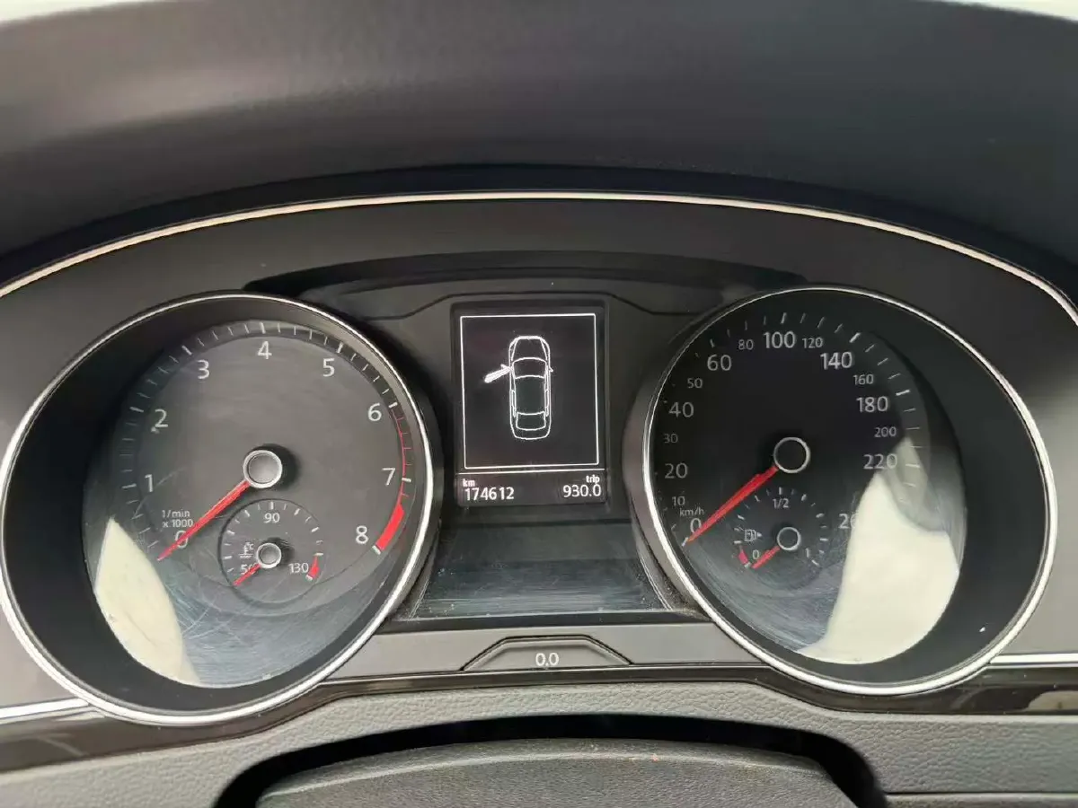 2019 Volkswagen Magotan 2.0T 186HP L4 7DCT,autocango,china used car exporter,china ev exporter,chinese used car exporter,chinese used ev exporter