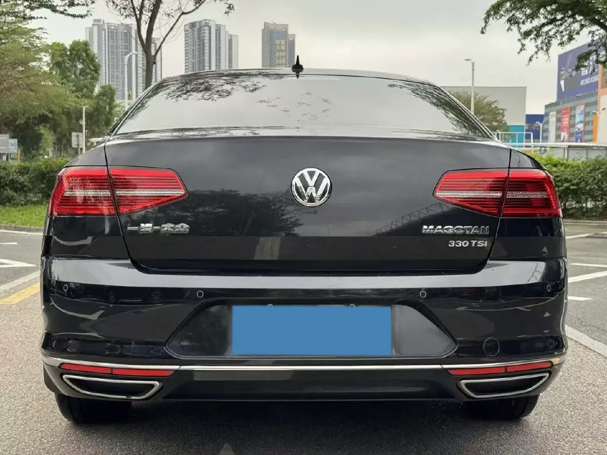 2019 Volkswagen Magotan 2.0T 186HP L4 7DCT,autocango,china used car exporter,china ev exporter,chinese used car exporter,chinese used ev exporter