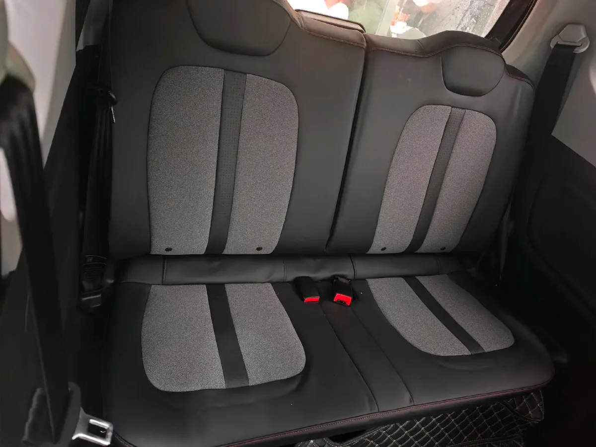 2022 WuLing HongGuang MINI EV BEV 17.3KWH,autocango,china used car exporter,china ev exporter,chinese used car exporter,chinese used ev exporter