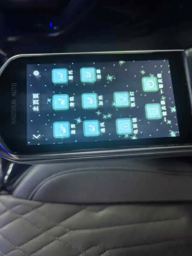 2021 Buick GL8 2.0T 237HP L4 9AT,autocango,china used car exporter,china ev exporter,chinese used car exporter,chinese used ev exporter