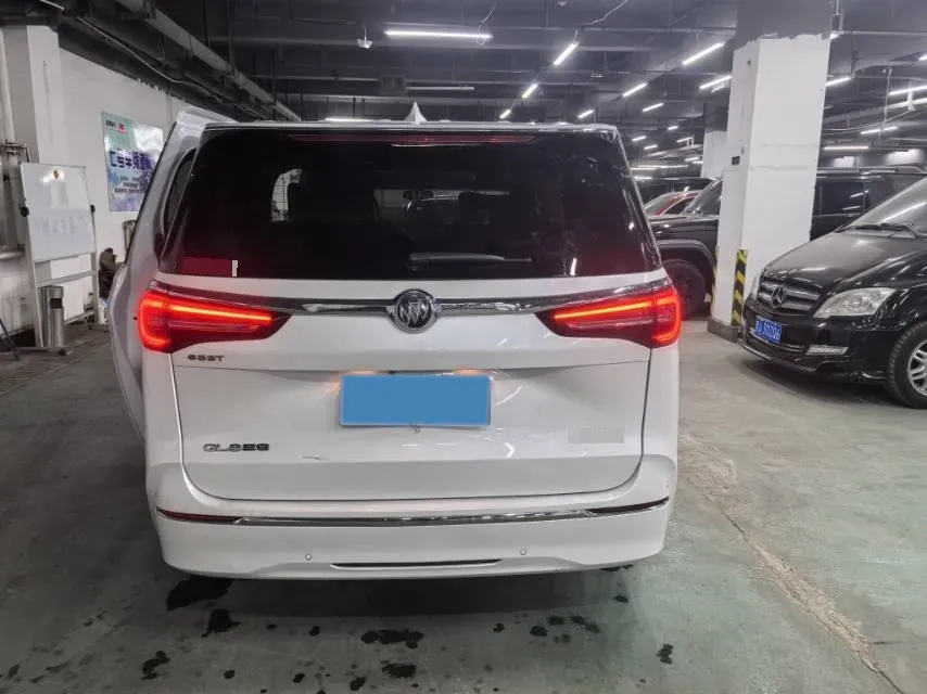 2021 Buick GL8 2.0T 237HP L4 9AT,autocango,china used car exporter,china ev exporter,chinese used car exporter,chinese used ev exporter