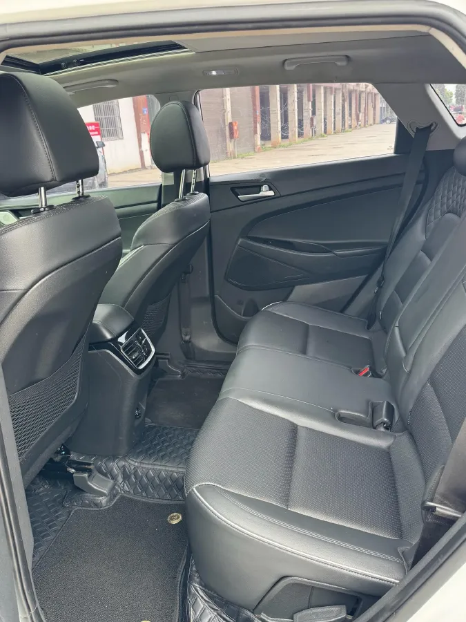 2019 Hyundai Tucson 1.6T 177HP L4 7DCT,autocango,china used car exporter,china ev exporter,chinese used car exporter,chinese used ev exporter