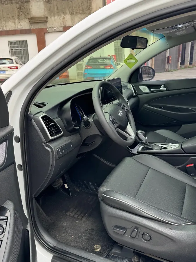 2019 Hyundai Tucson 1.6T 177HP L4 7DCT,autocango,china used car exporter,china ev exporter,chinese used car exporter,chinese used ev exporter