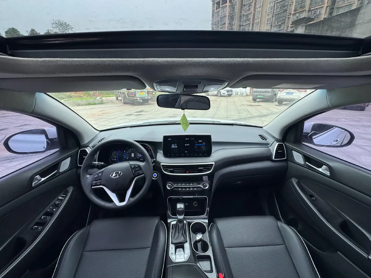 2019 Hyundai Tucson 1.6T 177HP L4 7DCT,autocango,china used car exporter,china ev exporter,chinese used car exporter,chinese used ev exporter