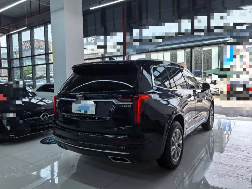 2022 Cadillac XT6 2.0T 237HP L4 9AT,autocango,china used car exporter,china ev exporter,chinese used car exporter,chinese used ev exporter