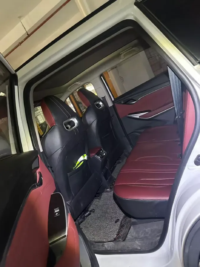 2020 ChangAn CS75 Plus 2.0T 233HP L4 8AT,autocango,china used car exporter,china ev exporter,chinese used car exporter,chinese used ev exporter