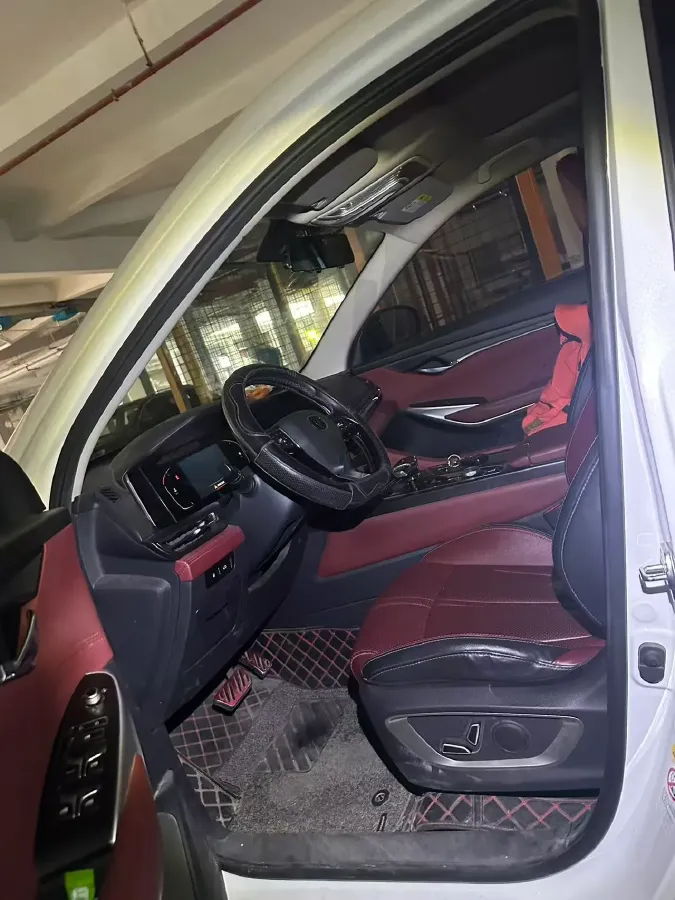 2020 ChangAn CS75 Plus 2.0T 233HP L4 8AT,autocango,china used car exporter,china ev exporter,chinese used car exporter,chinese used ev exporter