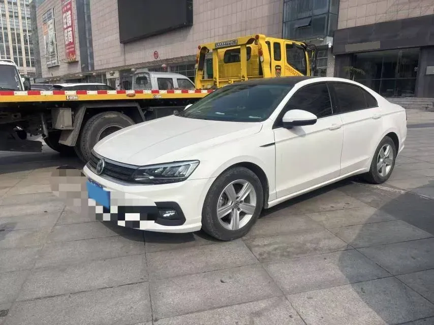 2019 Volkswagen T-Cross 1.4T 150HP L4 7DCT,autocango,china used car exporter,china ev exporter,chinese used car exporter,chinese used ev exporter