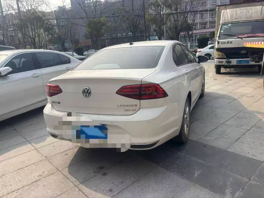 2019 Volkswagen T-Cross 1.4T 150HP L4 7DCT,autocango,china used car exporter,china ev exporter,chinese used car exporter,chinese used ev exporter