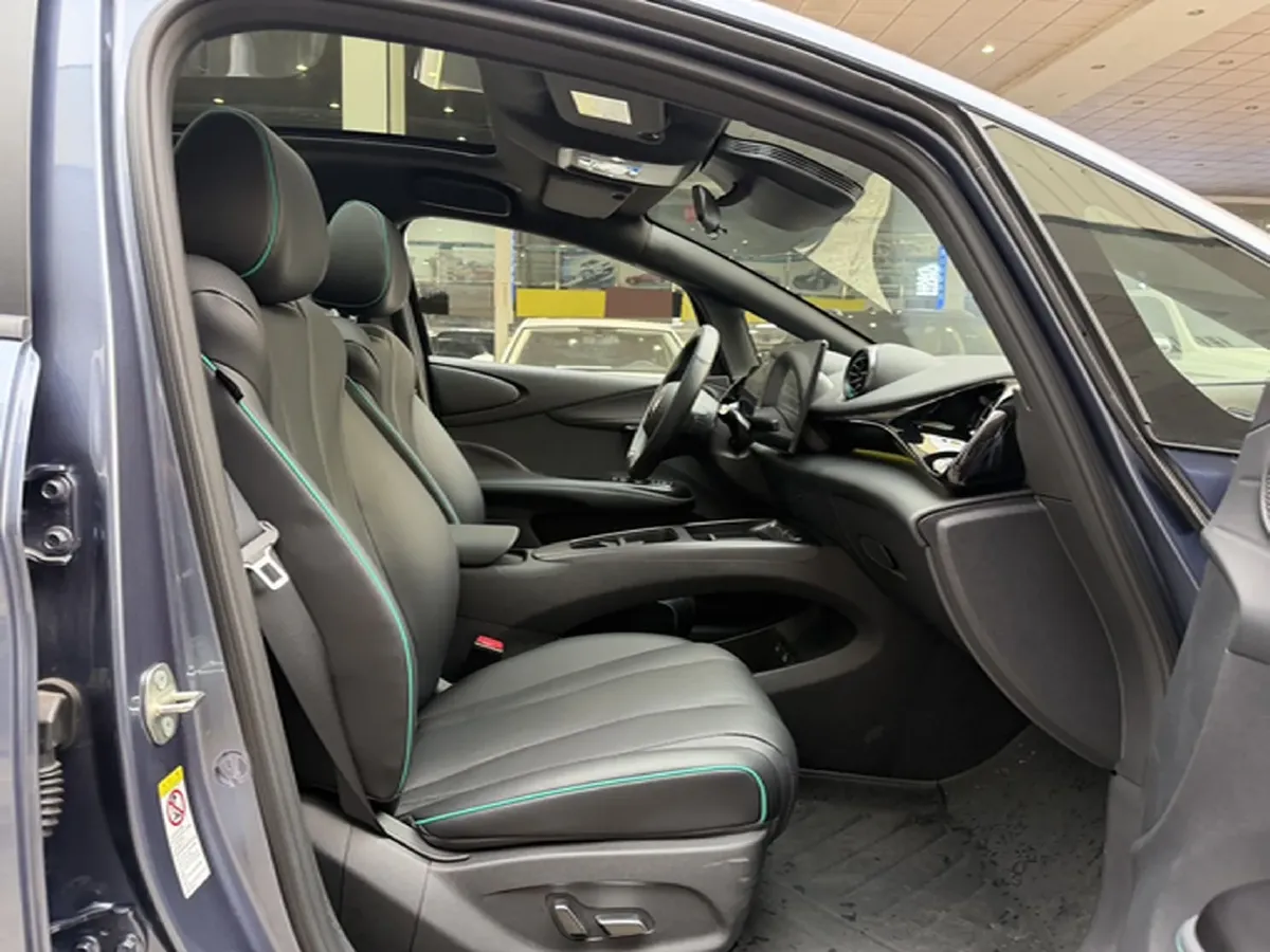 2025 BYD Dolphin BEV 45.12KWH,autocango,china used car exporter,china ev exporter,chinese used car exporter,chinese used ev exporter