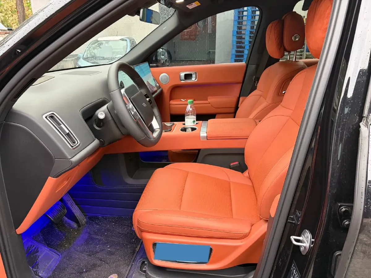 2024 Land Rover Range Rover Evoque 1.5T 200HP L3 8AT PHEV 15.5KWH,autocango,china used car exporter,china ev exporter,chinese used car exporter,chinese used ev exporter