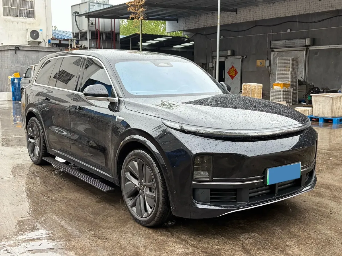 2024 Land Rover Range Rover Evoque 1.5T 200HP L3 8AT PHEV 15.5KWH,autocango,china used car exporter,china ev exporter,chinese used car exporter,chinese used ev exporter