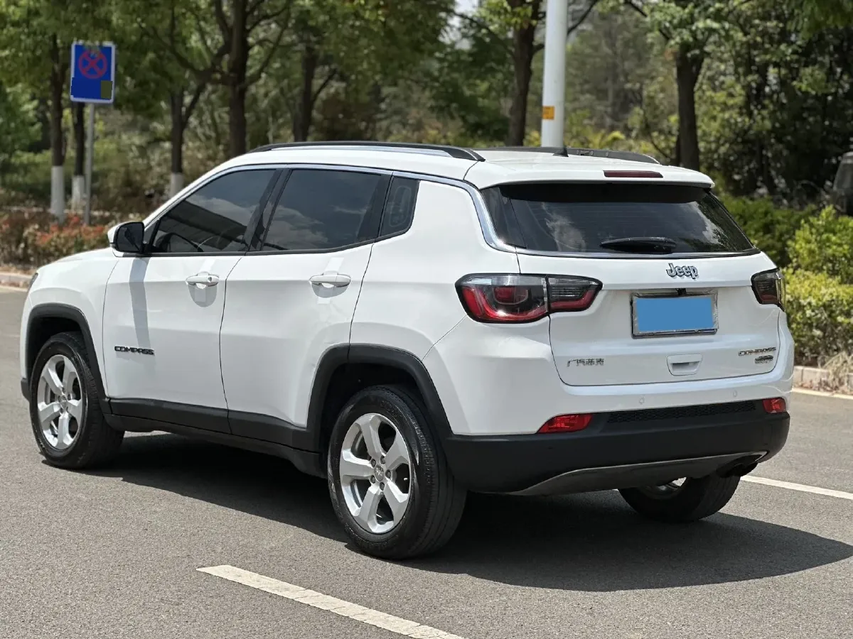 2017 Jeep Compass 1.4T 165HP L4 7DCT,autocango,china used car exporter,china ev exporter,chinese used car exporter,chinese used ev exporter
