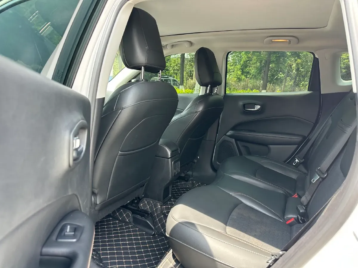 2017 Jeep Compass 1.4T 165HP L4 7DCT,autocango,china used car exporter,china ev exporter,chinese used car exporter,chinese used ev exporter