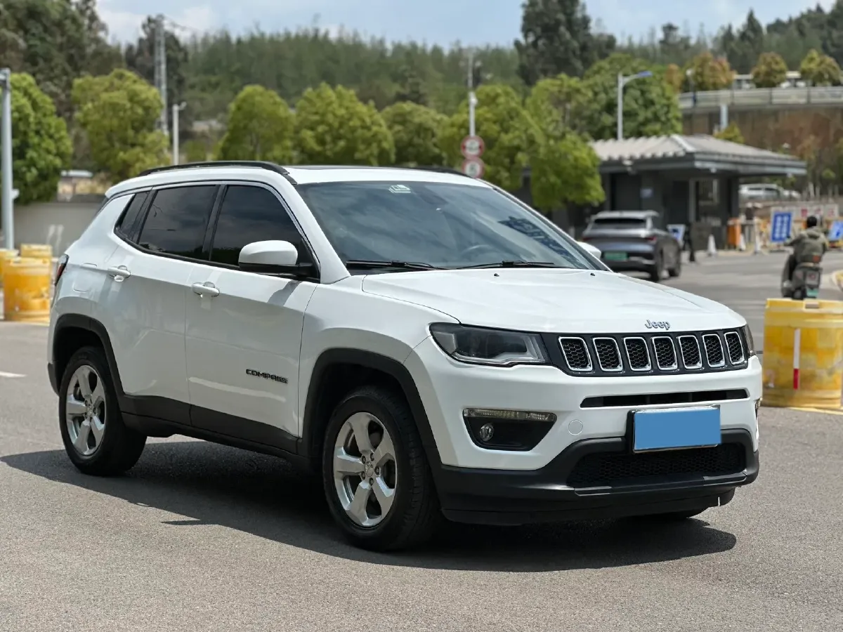 2017 Jeep Compass 1.4T 165HP L4 7DCT,autocango,china used car exporter,china ev exporter,chinese used car exporter,chinese used ev exporter