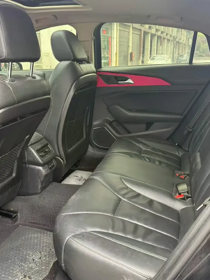 2019 HongQi H5 1.8T 180HP L4 6AT,autocango,china used car exporter,china ev exporter,chinese used car exporter,chinese used ev exporter