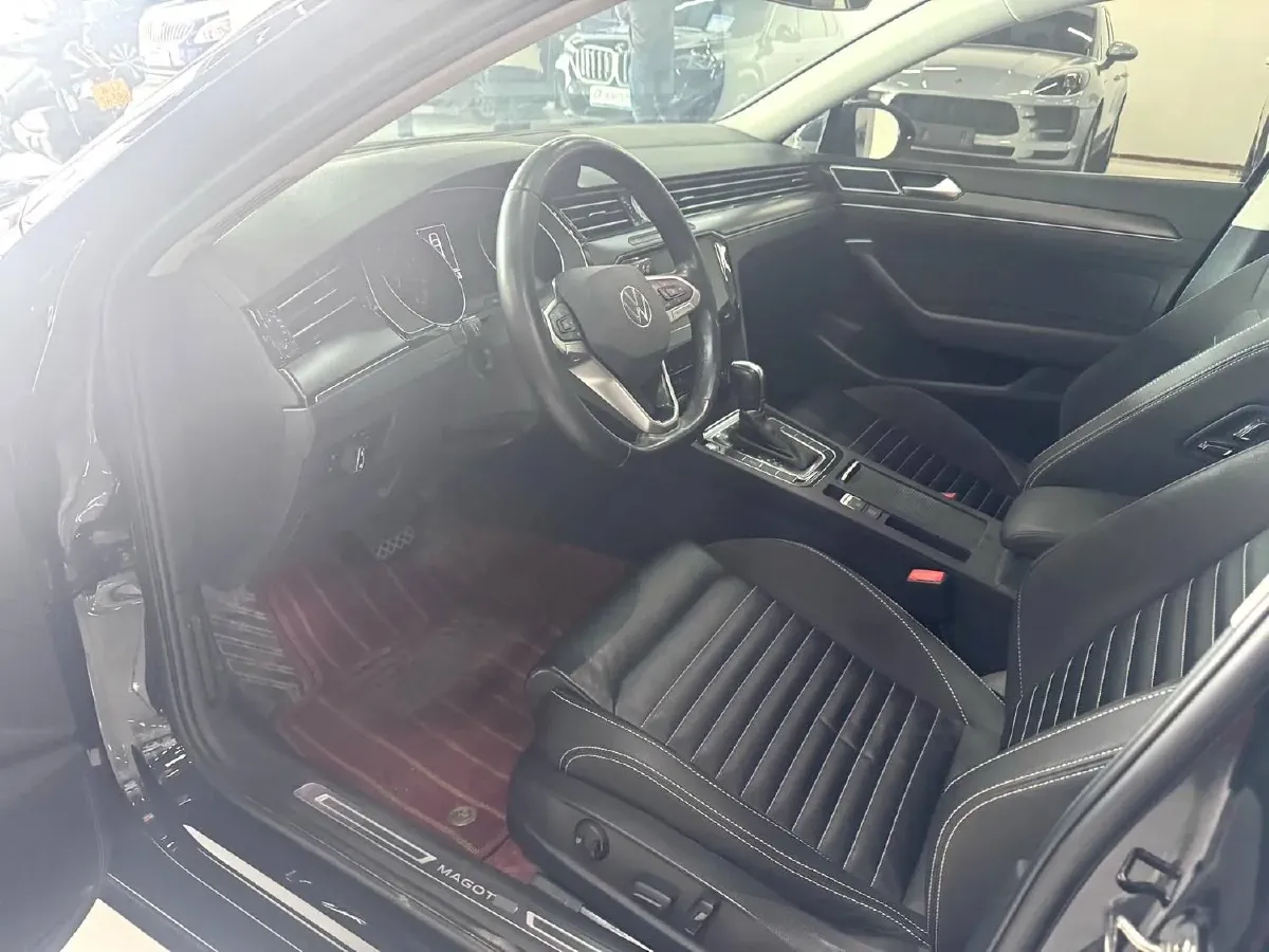 2020 Volkswagen Magotan 2.0T 186HP L4 7DCT,autocango,china used car exporter,china ev exporter,chinese used car exporter,chinese used ev exporter