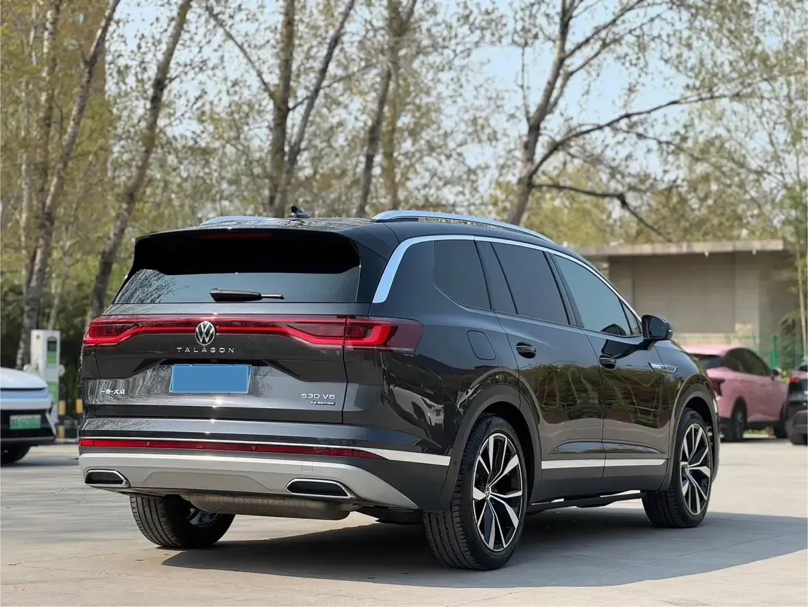 2023 Volkswagen Talagon 2.5T 299HP V6 7DCT,autocango,china used car exporter,china ev exporter,chinese used car exporter,chinese used ev exporter