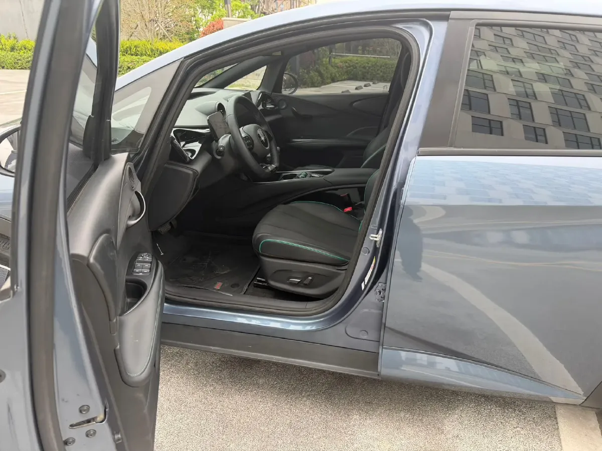 2024 BYD Dolphin BEV 44.928KWH,autocango,china used car exporter,china ev exporter,chinese used car exporter,chinese used ev exporter