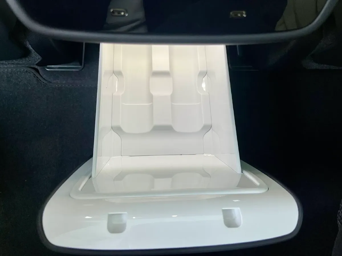 2024 MI SU7 BEV 101KWH,autocango,china used car exporter,china ev exporter,chinese used car exporter,chinese used ev exporter