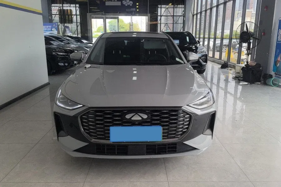 2025 Fulwin FulwinA8L 1.5T 156HP L4 1DHT PHEV 18.67KWH,autocango,china used car exporter,china ev exporter,chinese used car exporter,chinese used ev exporter