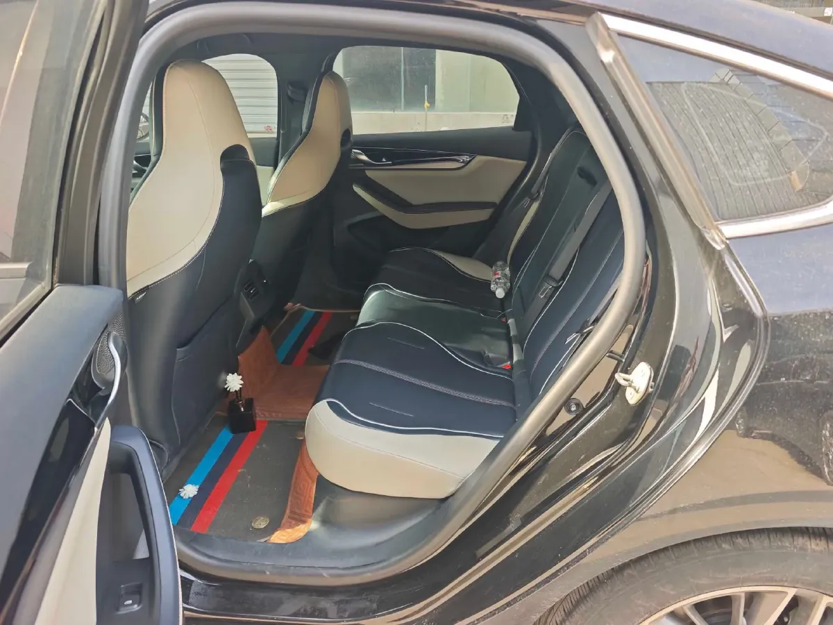 2021 Haval F7 1.5T 169HP L4 7DCT,autocango,china used car exporter,china ev exporter,chinese used car exporter,chinese used ev exporter