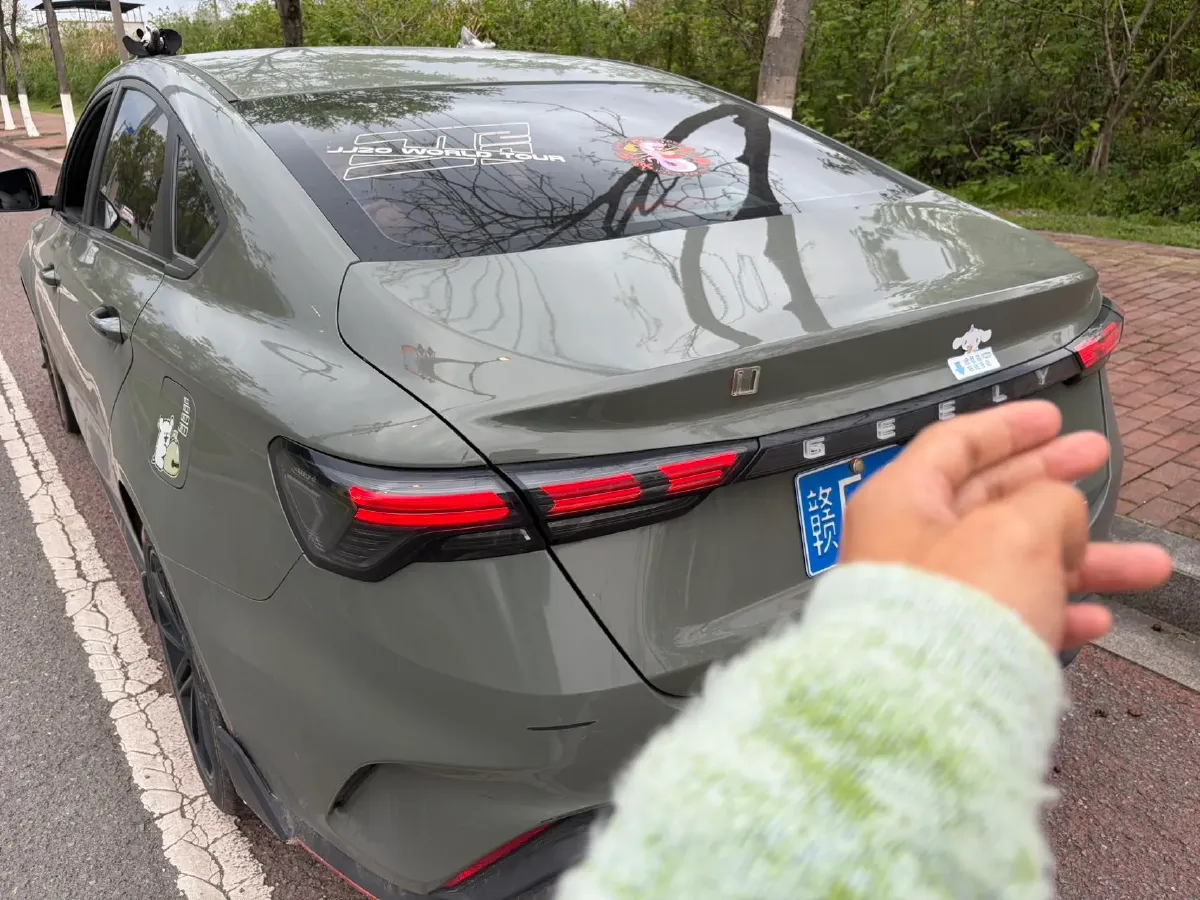 2022 Geely Binray 1.5T 181HP L4 7DCT,autocango,china used car exporter,china ev exporter,chinese used car exporter,chinese used ev exporter