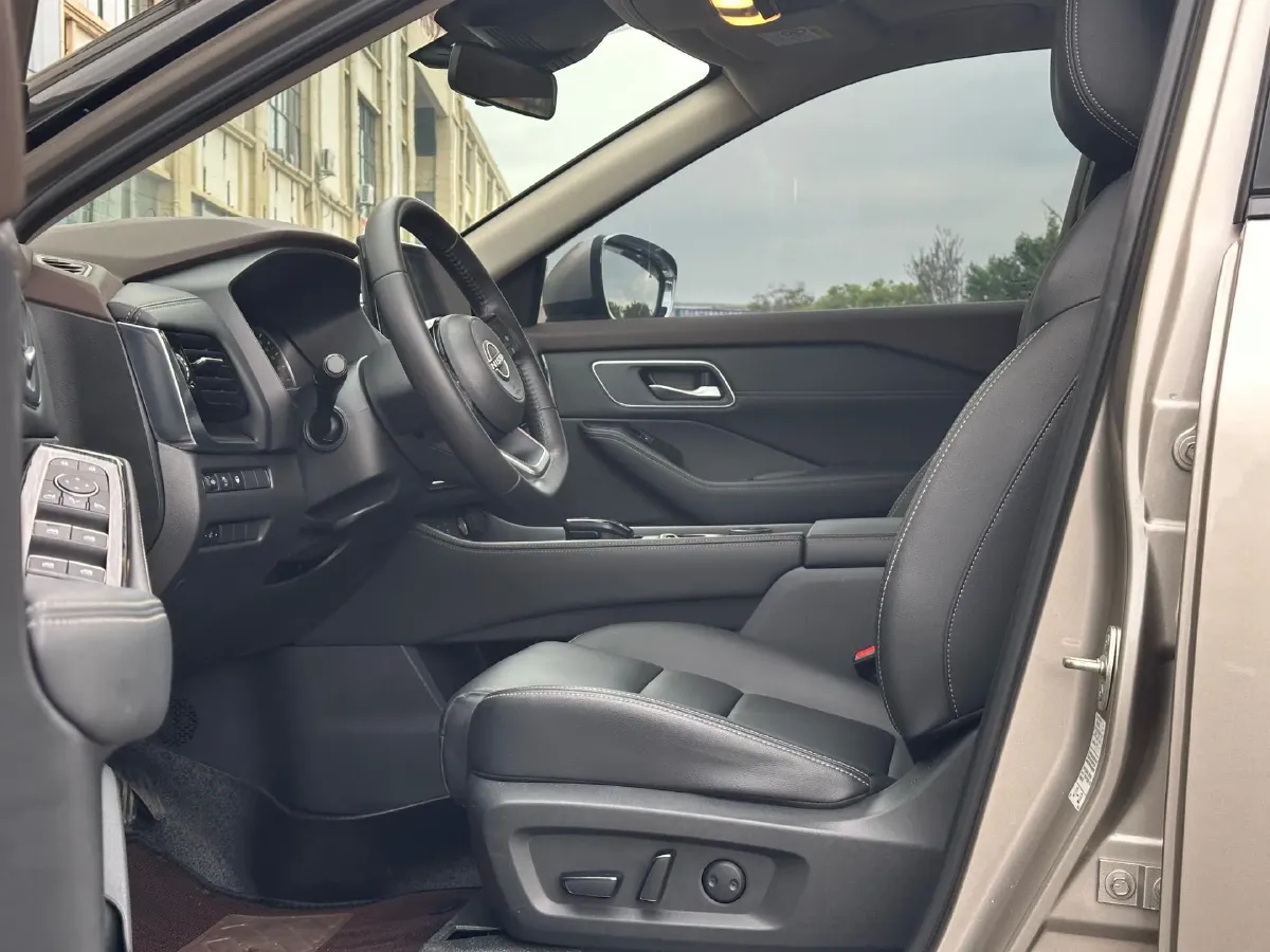 2023 Nissan X-Trail 1.5T 144HP L3 Hybrid,autocango,china used car exporter,china ev exporter,chinese used car exporter,chinese used ev exporter