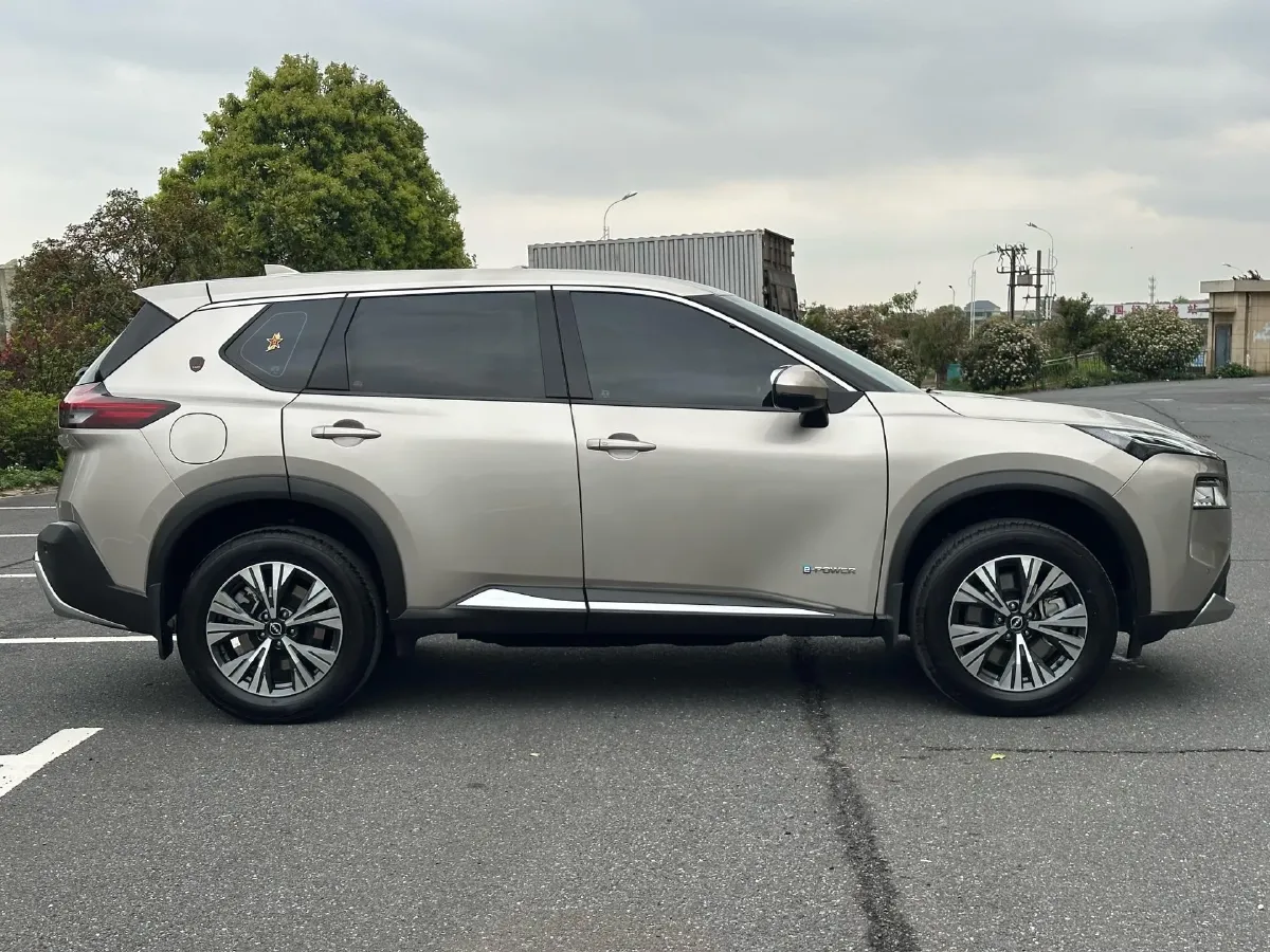 2023 Nissan X-Trail 1.5T 144HP L3 Hybrid,autocango,china used car exporter,china ev exporter,chinese used car exporter,chinese used ev exporter