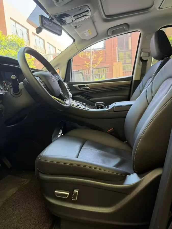 2023 GAC Trumpchi M8 2.0T 252HP L4 8AT,autocango,china used car exporter,china ev exporter,chinese used car exporter,chinese used ev exporter