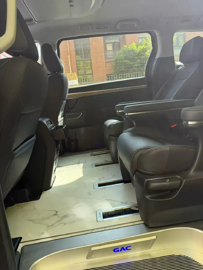 2023 GAC Trumpchi M8 2.0T 252HP L4 8AT,autocango,china used car exporter,china ev exporter,chinese used car exporter,chinese used ev exporter