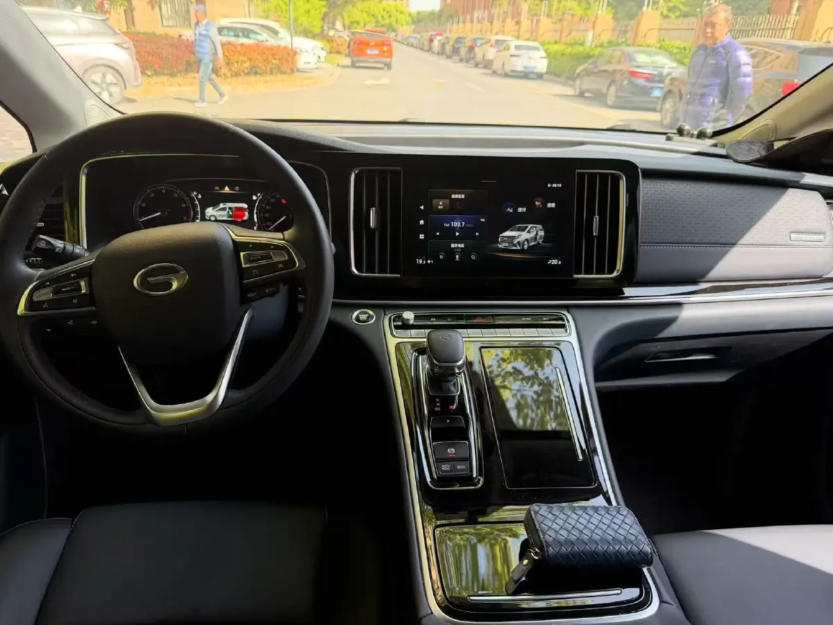 2023 GAC Trumpchi M8 2.0T 252HP L4 8AT,autocango,china used car exporter,china ev exporter,chinese used car exporter,chinese used ev exporter