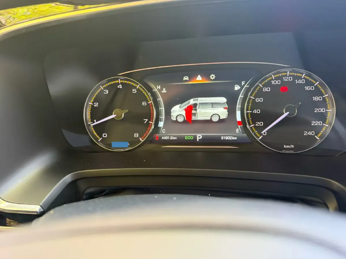 2023 GAC Trumpchi M8 2.0T 252HP L4 8AT,autocango,china used car exporter,china ev exporter,chinese used car exporter,chinese used ev exporter