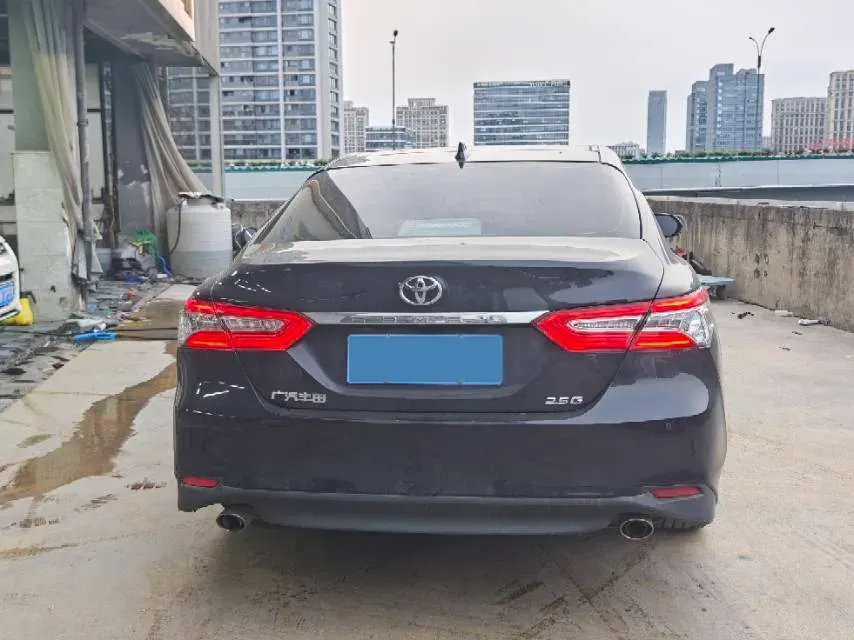 2021 Toyota Camry 2.5L 209HP L4 8AT,autocango,china used car exporter,china ev exporter,chinese used car exporter,chinese used ev exporter