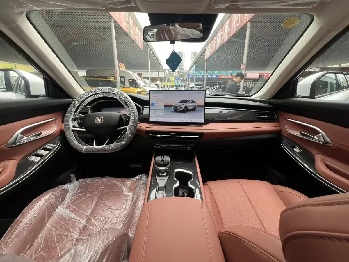 2026 ChangAn CS75 1.5T 192HP L4 7DCT,autocango,china used car exporter,china ev exporter,chinese used car exporter,chinese used ev exporter