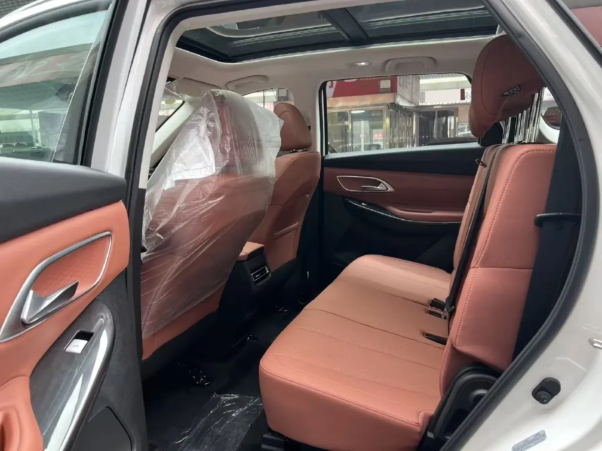 2026 ChangAn CS75 1.5T 192HP L4 7DCT,autocango,china used car exporter,china ev exporter,chinese used car exporter,chinese used ev exporter