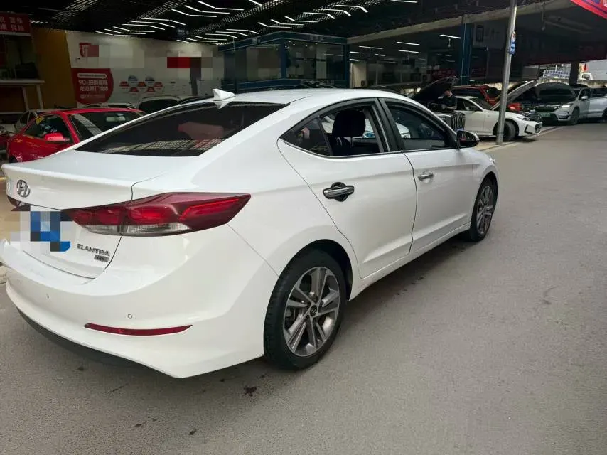 2016 Hyundai Elantra 1.6L 130HP L4 6AT,autocango,china used car exporter,china ev exporter,chinese used car exporter,chinese used ev exporter