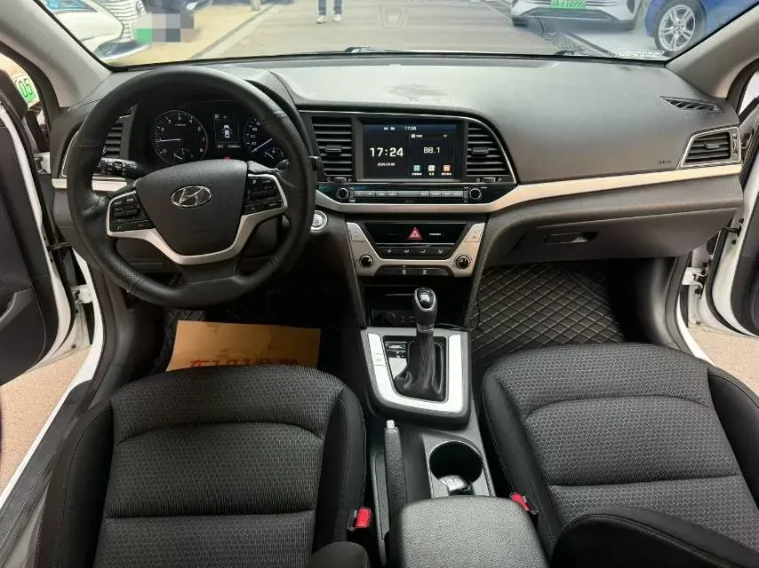 2016 Hyundai Elantra 1.6L 130HP L4 6AT,autocango,china used car exporter,china ev exporter,chinese used car exporter,chinese used ev exporter