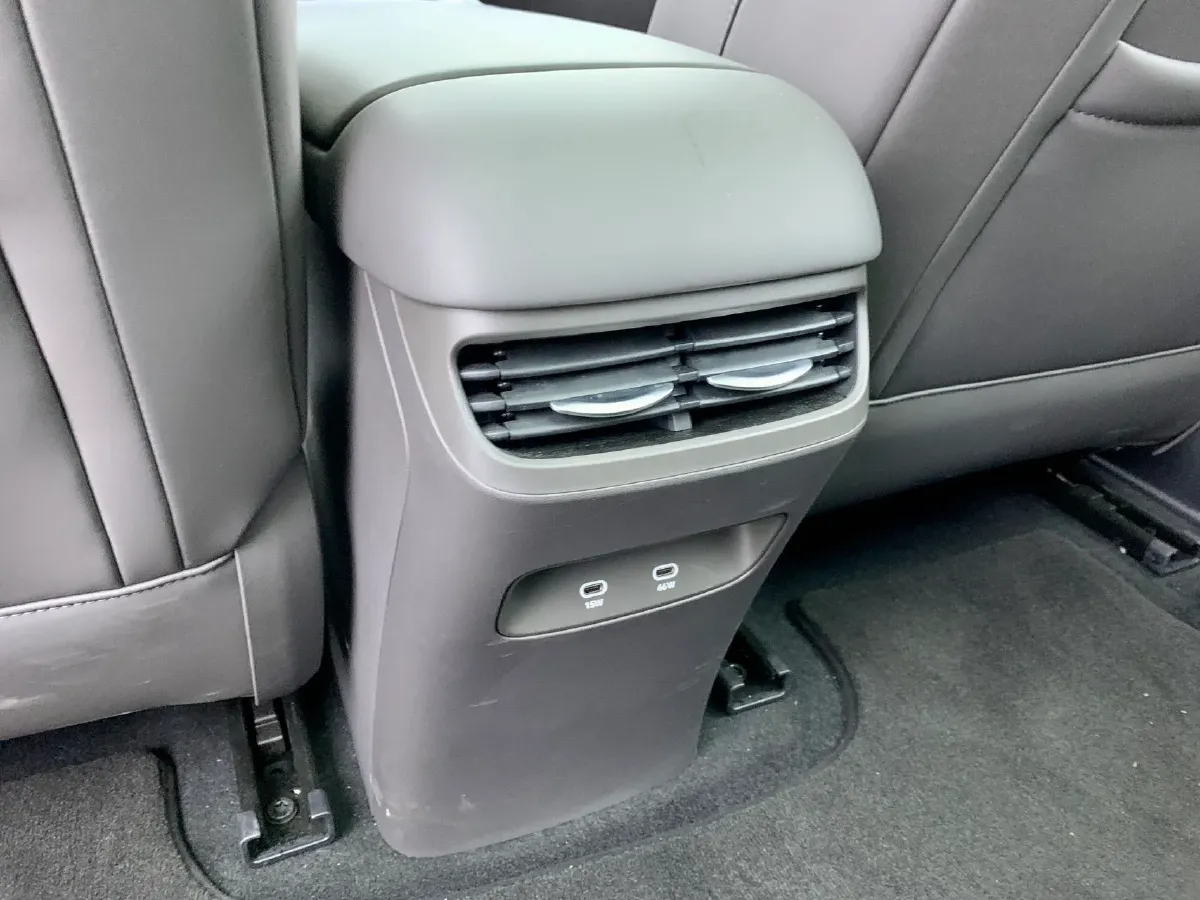 2025 HIMA Shangjie H5 REEV 98HP REEV,autocango,china used car exporter,china ev exporter,chinese used car exporter,chinese used ev exporter