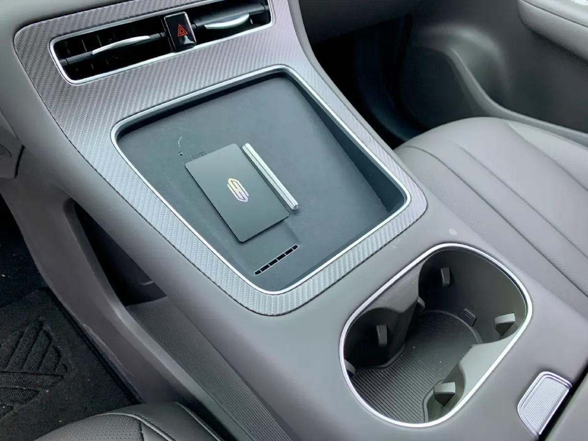 2025 HIMA Shangjie H5 REEV 98HP REEV,autocango,china used car exporter,china ev exporter,chinese used car exporter,chinese used ev exporter