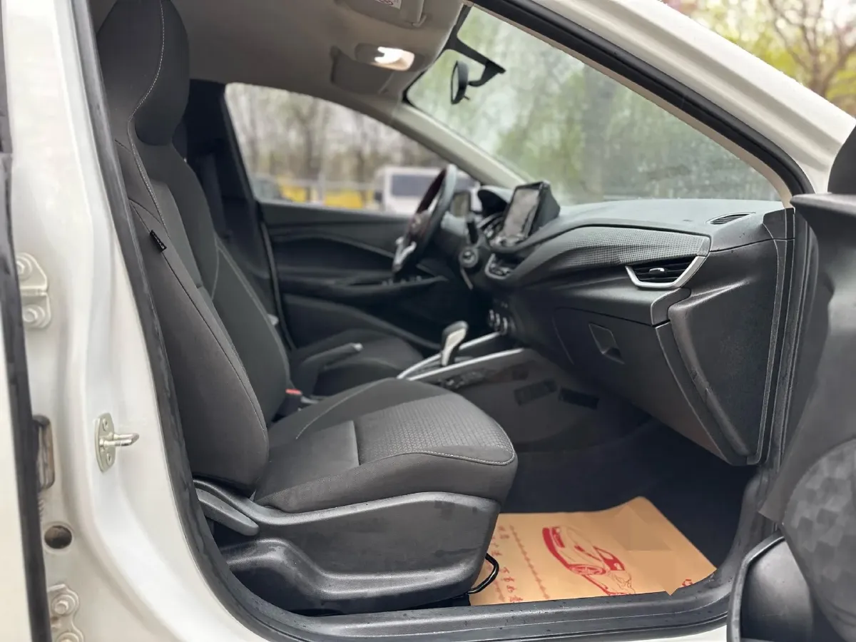 2020 Chevrolet Cavalier 1.0T 125HP L3 6AT,autocango,china used car exporter,china ev exporter,chinese used car exporter,chinese used ev exporter